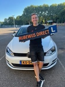 Leerlinggeslaagd-rotated